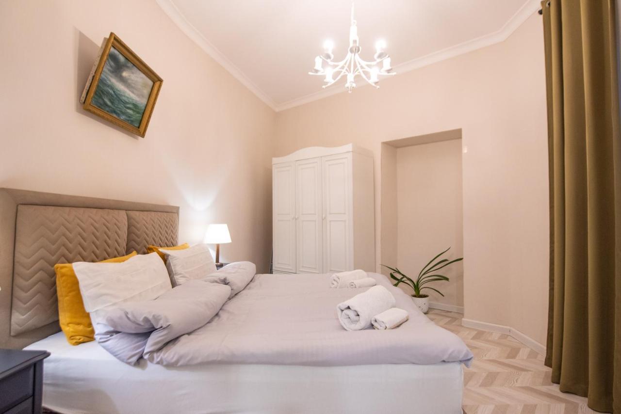 Old Town-Booking Apartment Tbilisi Luaran gambar